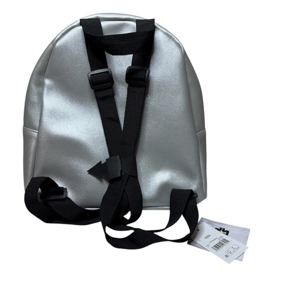 STAR WARS BABY‎ YODA/GROGU SILVER BACKPACK AND MINI KEYCHAIN BACKPACK - Picture 3 of 8